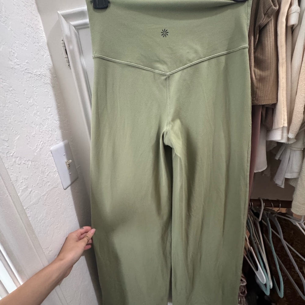 Athleta Green High-Waisted Wide leg Leggings